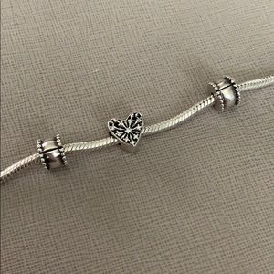 Pandora Heart of Winter Charm